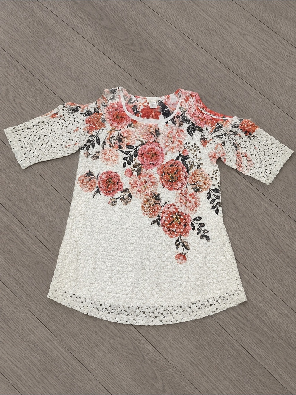 Floral Crochet Lace Top – Ivory & Coral